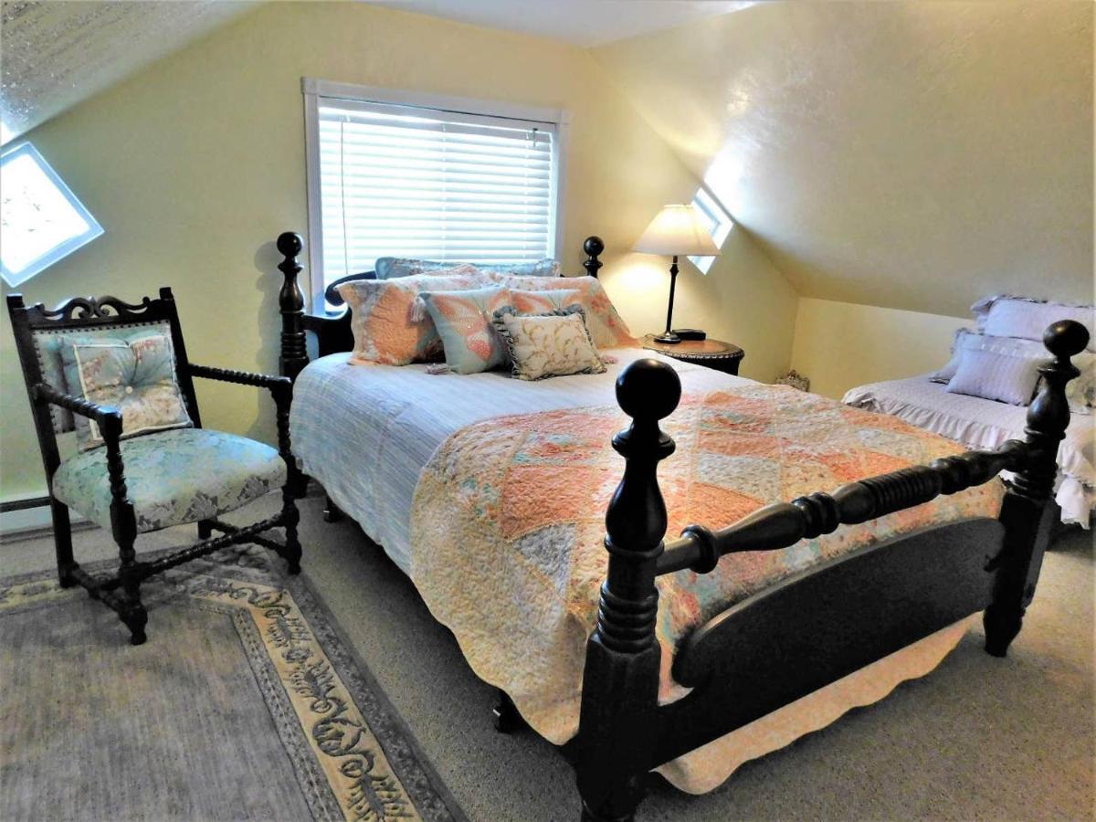 The Victorian Spa Retreat Port Angeles Extérieur photo